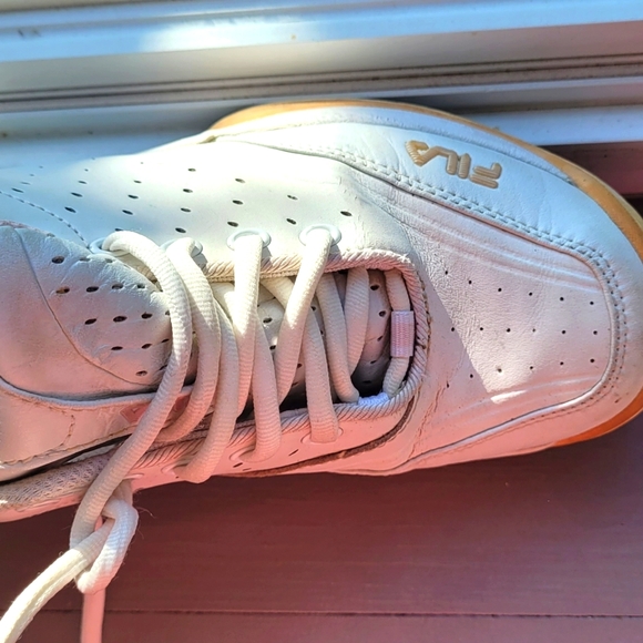 Fila girls shoes - Picture 7 of 14